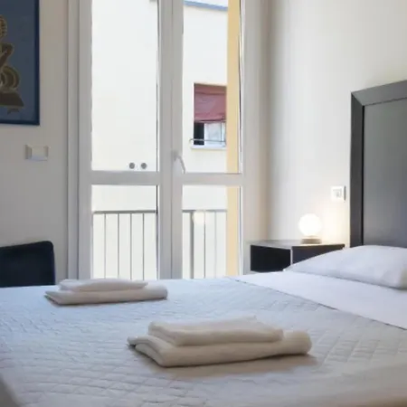 Parigi 3* Болонья